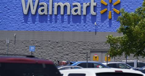 Walmart slashes price of its online subscription service for those on government aid by half